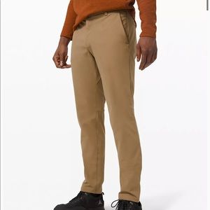 Lululemon Commission Classic Fit pants 32x30